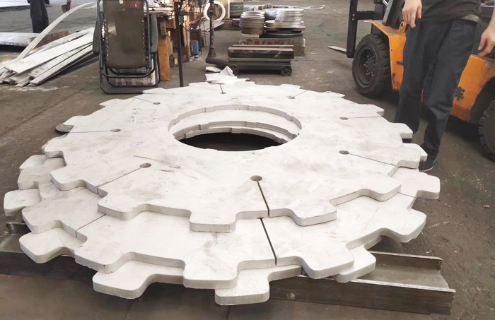 Waterjet cutting of stainless steel plate