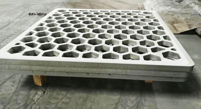Stainless steel thick plate