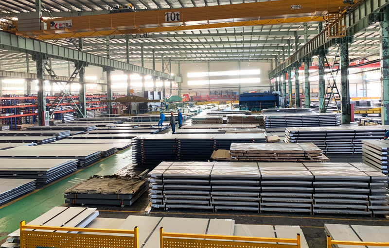 Stainless steel plate