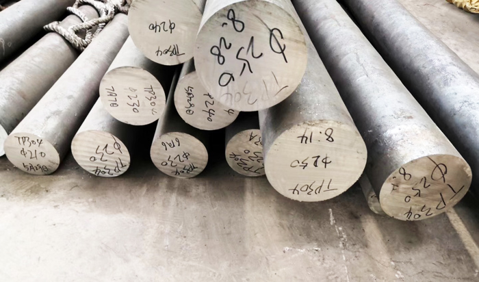 Stainless steel round bar
