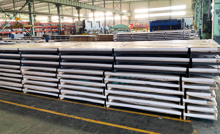 Stainless steel thick plate